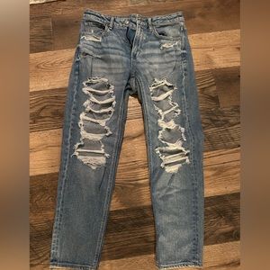 light blue american eagle stretch mom jeans size 6